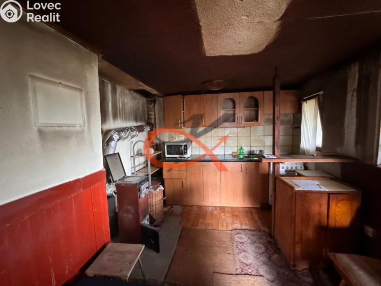 Sale hut Vsetín č. 12