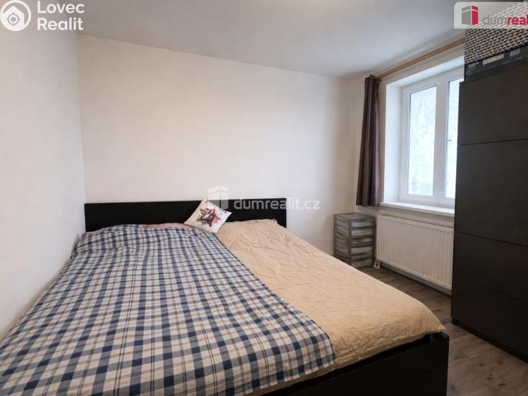 Pronájem bytu 3+KK Praha 8, Zenklova č. 7