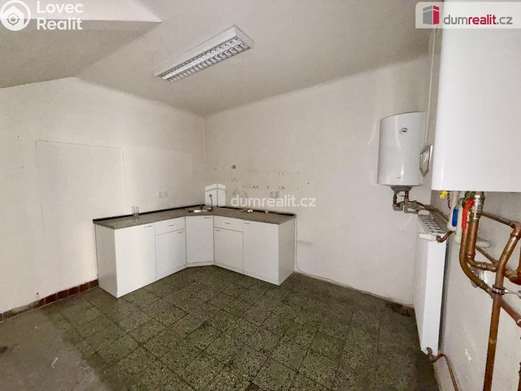 Оренда торгового приміщення Slaný, Palackého č. 8