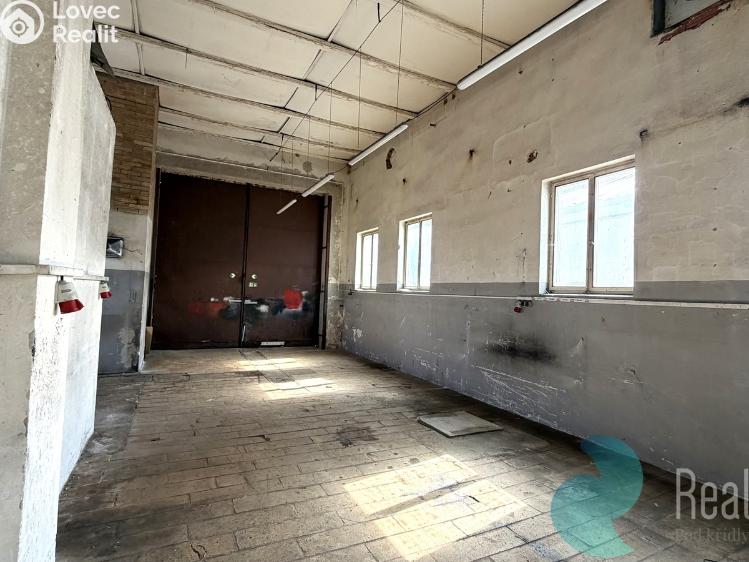 Оренда комерційної нерухомості Kamenný Újezd č. 9