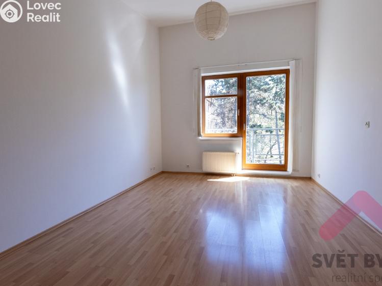 Pronájem bytu 2+KK Praha, Jeseniova 686/28 č. 10