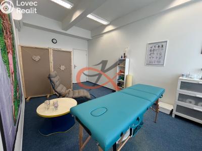 Pronájem kanceláře Rožnov pod Radhoštěm, 1. máje č. 3