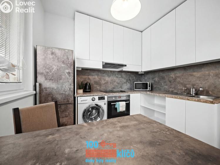 Prodej bytu 2+1 Praha, Wassermannova 924/12 č. 4