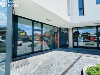 Pronájem obchodního prostoru Rožnov pod Radhoštěm, Nerudova 3078 č. 1