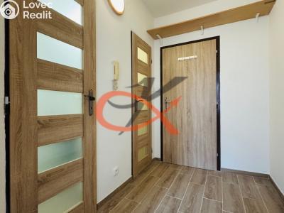 Pronájem bytu 1+KK Rožnov pod Radhoštěm, Lesní č. 4