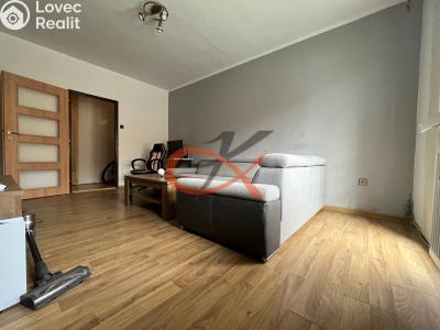 Sale apartment 2+1 Kopřivnice, Obránců míru č. 2
