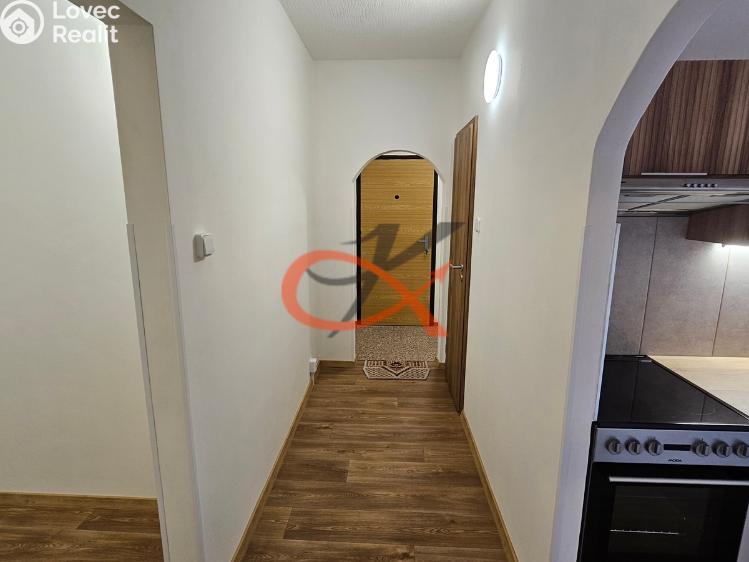 Pronájem bytu 2+1 Rožnov pod Radhoštěm, Meziříčská č. 2