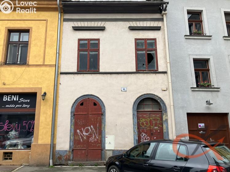 Prodej komerční nemovitosti Prostějov, nám. Svat. Čecha č. 1