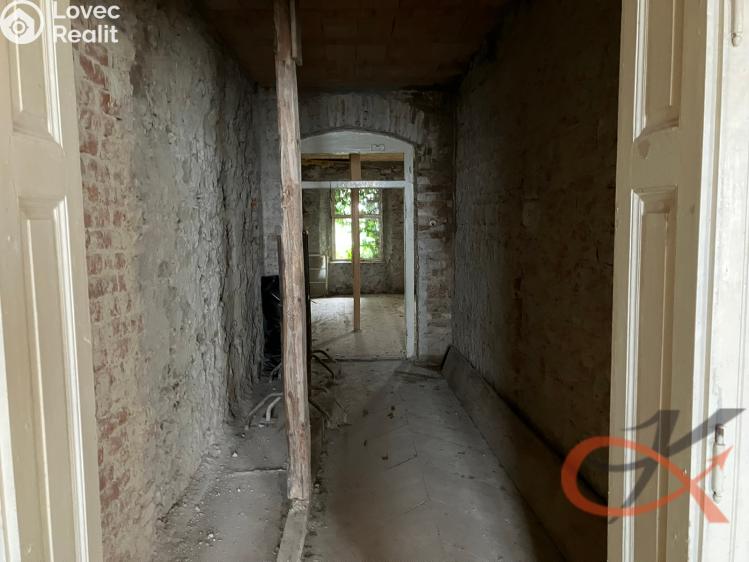 Prodej komerční nemovitosti Prostějov, nám. Svat. Čecha č. 3