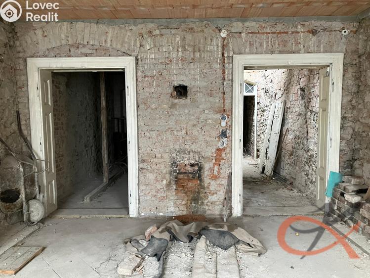 Prodej komerční nemovitosti Prostějov, nám. Svat. Čecha č. 4