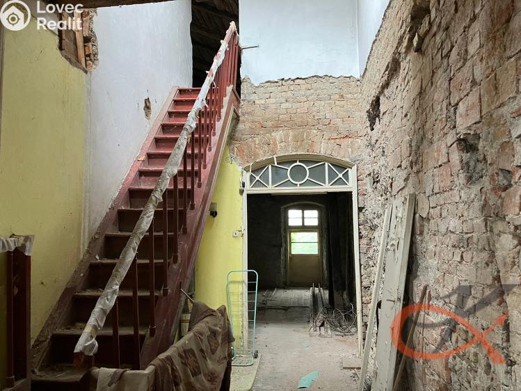 Prodej komerční nemovitosti Prostějov, nám. Svat. Čecha č. 6