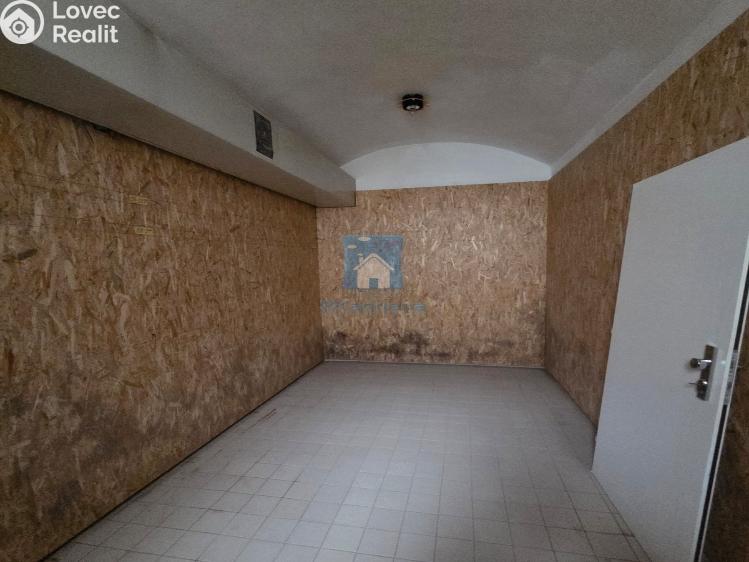 Rent office space Plzeň, Hálkova č. 34