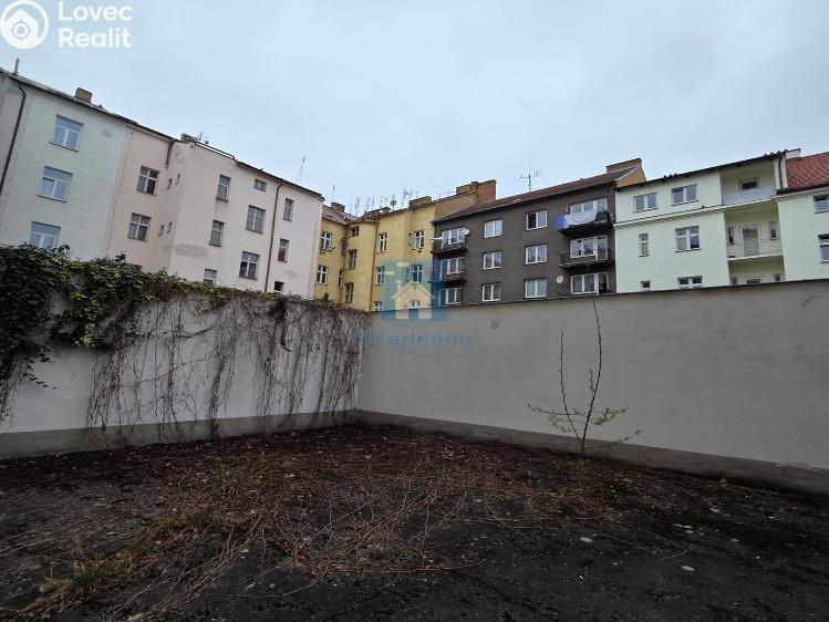 Rent office space Plzeň, Hálkova č. 41