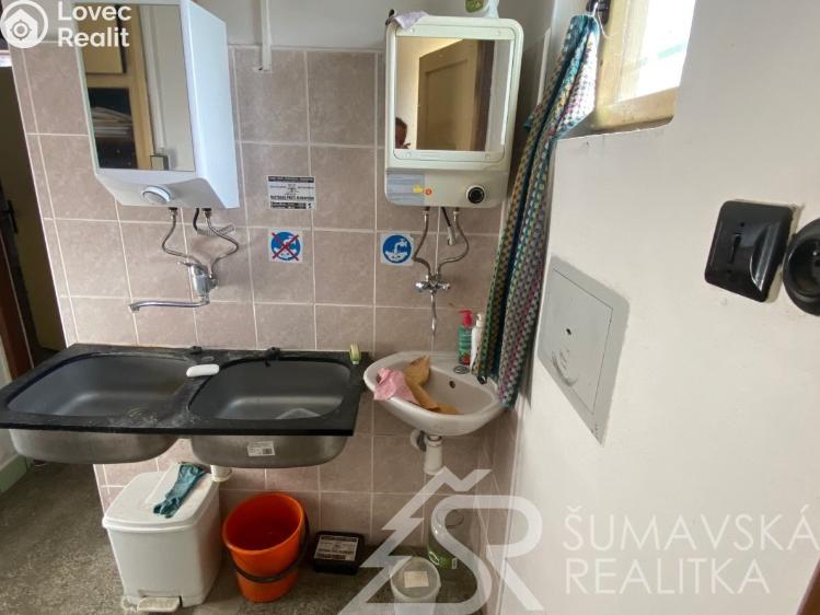 Prodej obchodního prostoru Zborovy č. 14