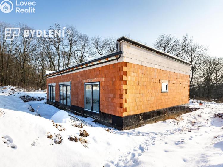 Prodej rodinného domu Košťany, K zámku č. 12