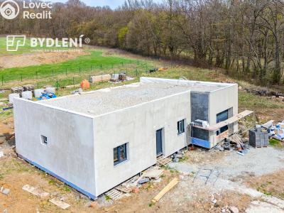 Prodej rodinného domu Košťany, K zámku č. 11