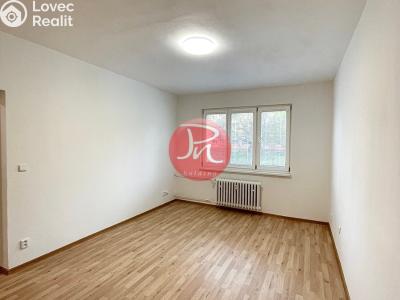 Оренда квартири 2+1 Ostrava, U Prodejny č. 10