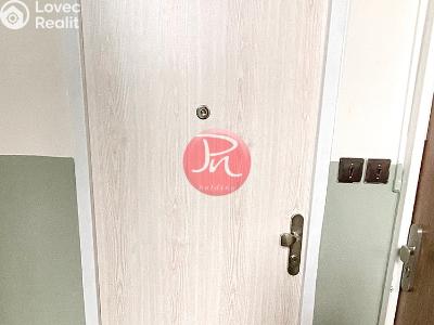 Оренда квартири 2+1 Ostrava, U Prodejny č. 12