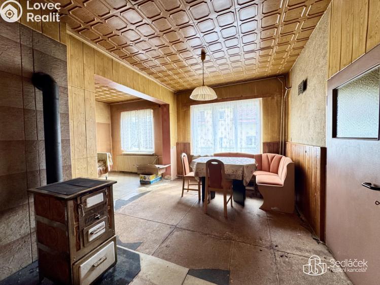 Продаж сімейного будинку Oloví, Tyršova č. 17