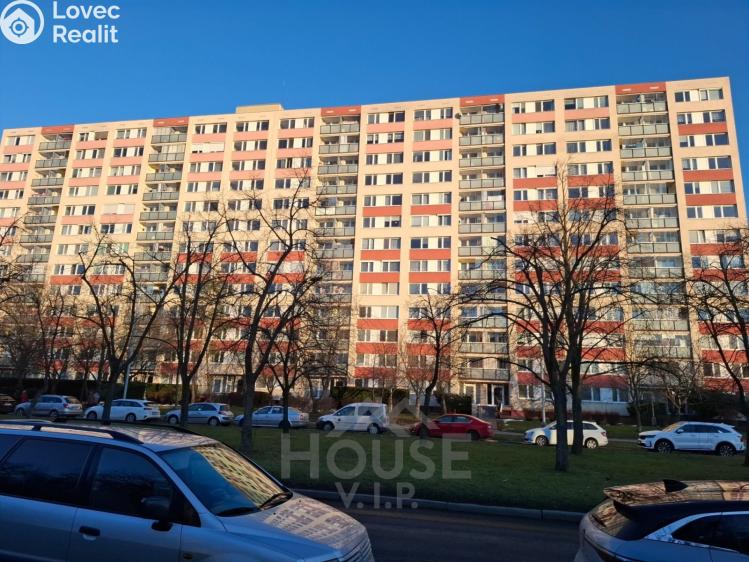 Sale apartment 2+KK Praha, Lodžská č. 13