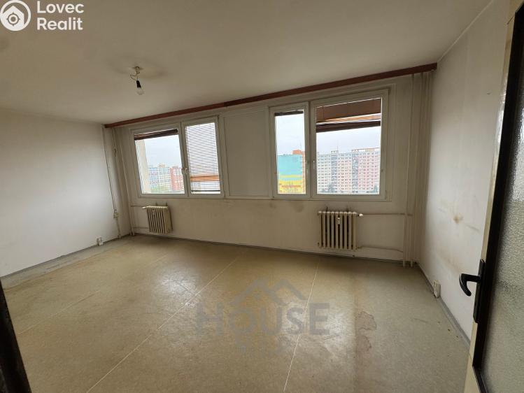 Sale apartment 2+KK Praha, Lodžská č. 3
