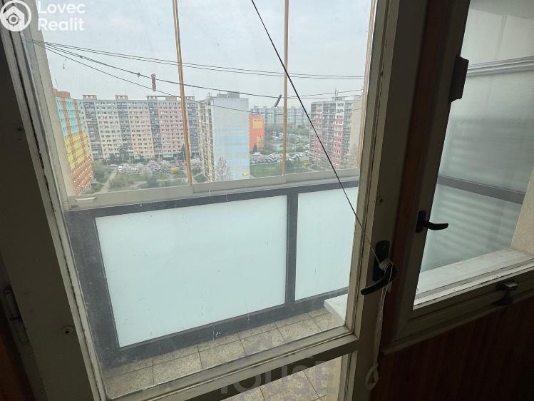 Sale apartment 2+KK Praha, Lodžská č. 9