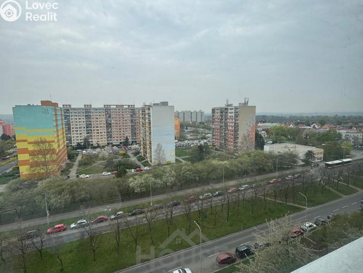 Sale apartment 2+KK Praha, Lodžská č. 11