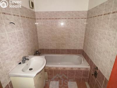 Sale apartment 2+KK Praha, Lodžská č. 6