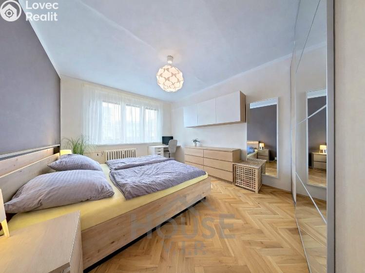 Prodej bytu 2+1 Praha, Horolezecká č. 9