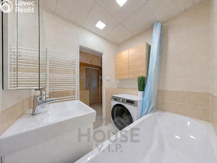 Prodej bytu 2+1 Praha, Horolezecká č. 18