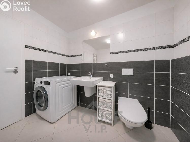 Sale apartment 2+KK Praha, Pod Harfou č. 6