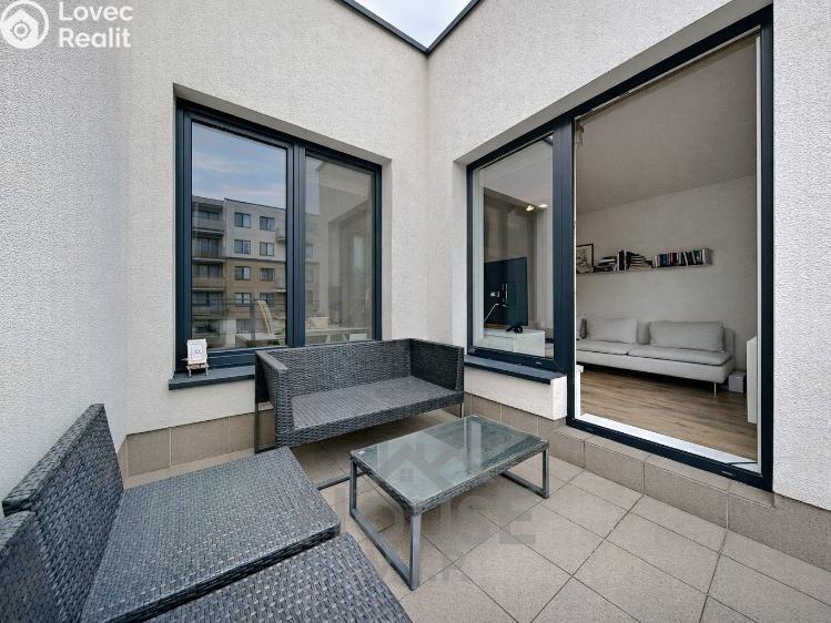 Sale apartment 2+KK Praha, Pod Harfou č. 18