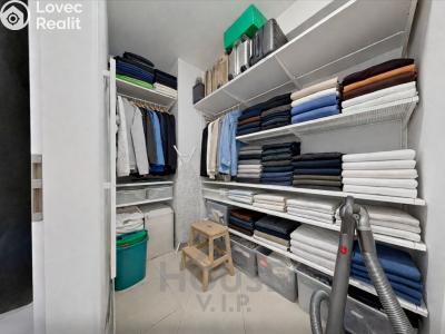 Sale apartment 2+KK Praha, Pod Harfou č. 3