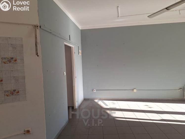 Prodej obchodního prostoru Harrachov č. 8