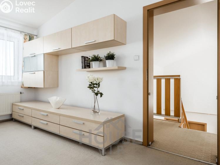 Prodej bytu 3+1 Praha, Litoměřická č. 9