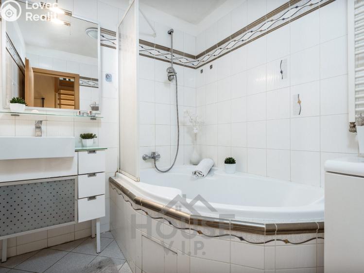 Prodej bytu 3+1 Praha, Litoměřická č. 14