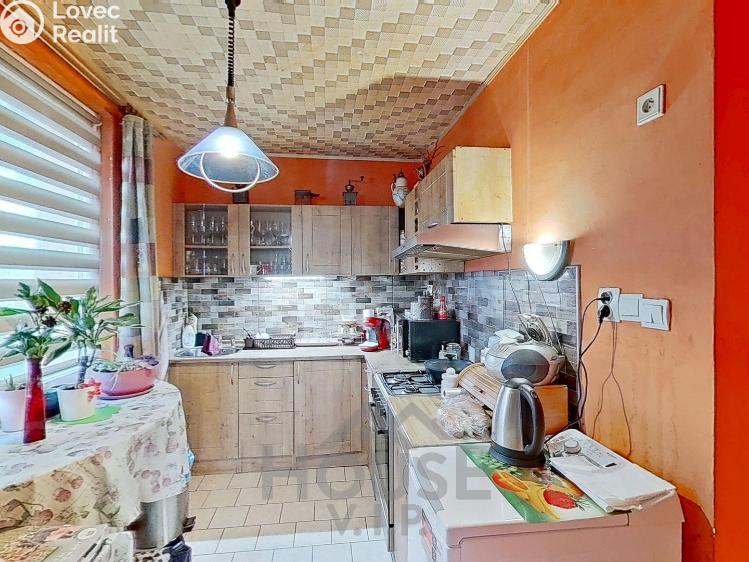 Prodej bytu 3+1 Praha, Loučimská č. 7