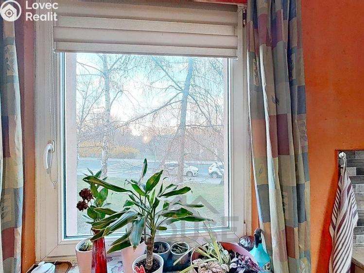 Prodej bytu 3+1 Praha, Loučimská č. 9