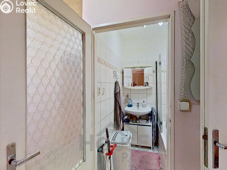 Prodej bytu 3+1 Praha, Loučimská č. 25