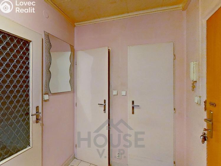 Prodej bytu 3+1 Praha, Loučimská č. 26