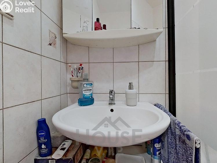Prodej bytu 3+1 Praha, Loučimská č. 21