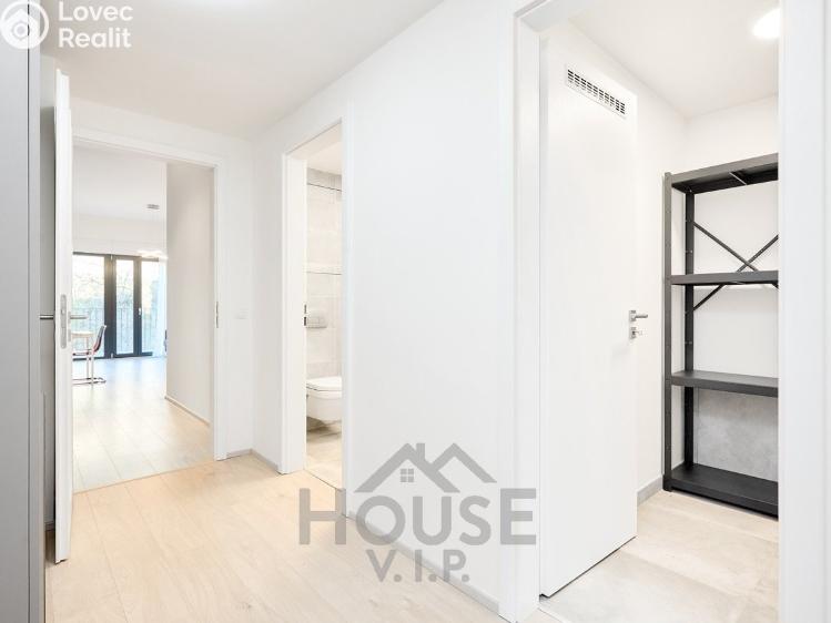 Prodej bytu 1+KK Praha, Hartigova č. 24