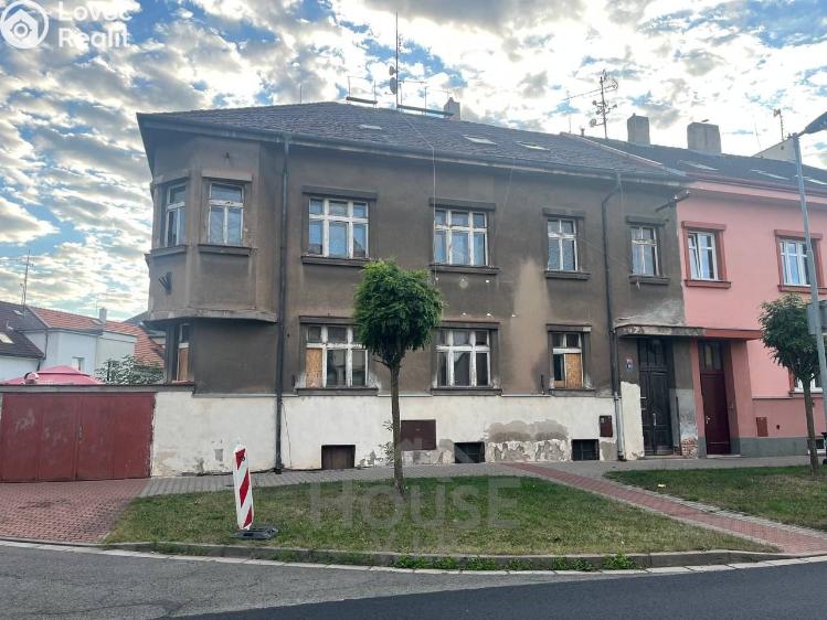 Prodej činžovního domu Hradec Králové, Kydlinovská č. 1