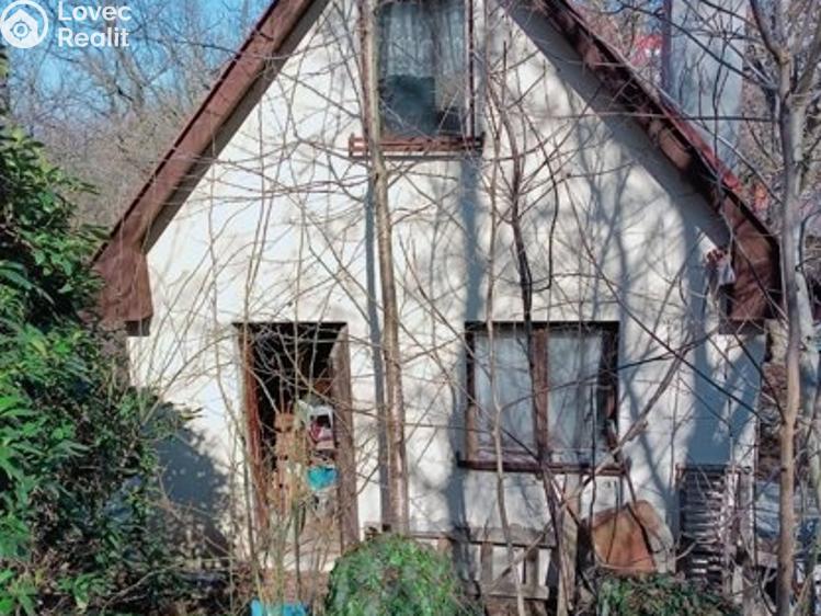 Продаж хатини Větrušice, Vltavská č. 1