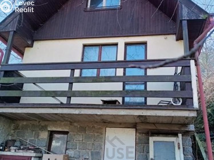 Продаж хатини Větrušice, Vltavská č. 3