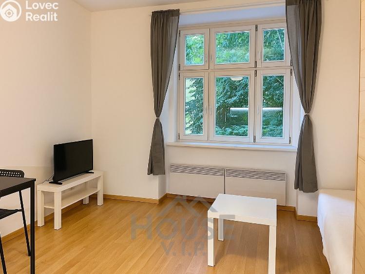 Sale apartment 2+KK Praha, Jana Želivského č. 4
