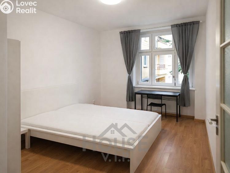 Sale apartment 2+KK Praha, Jana Želivského č. 5