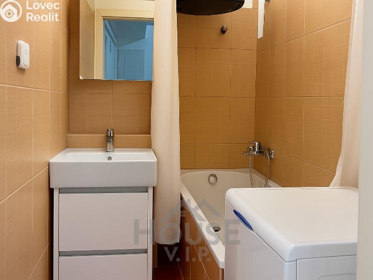 Sale apartment 2+KK Praha, Jana Želivského č. 8