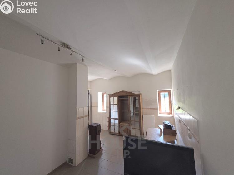 Prodej zemědělské usedlosti Strojetice č. 10