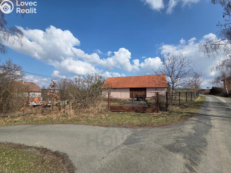 Prodej zemědělské usedlosti Strojetice č. 17